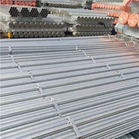 Tub galvanitzat per immersió en calent